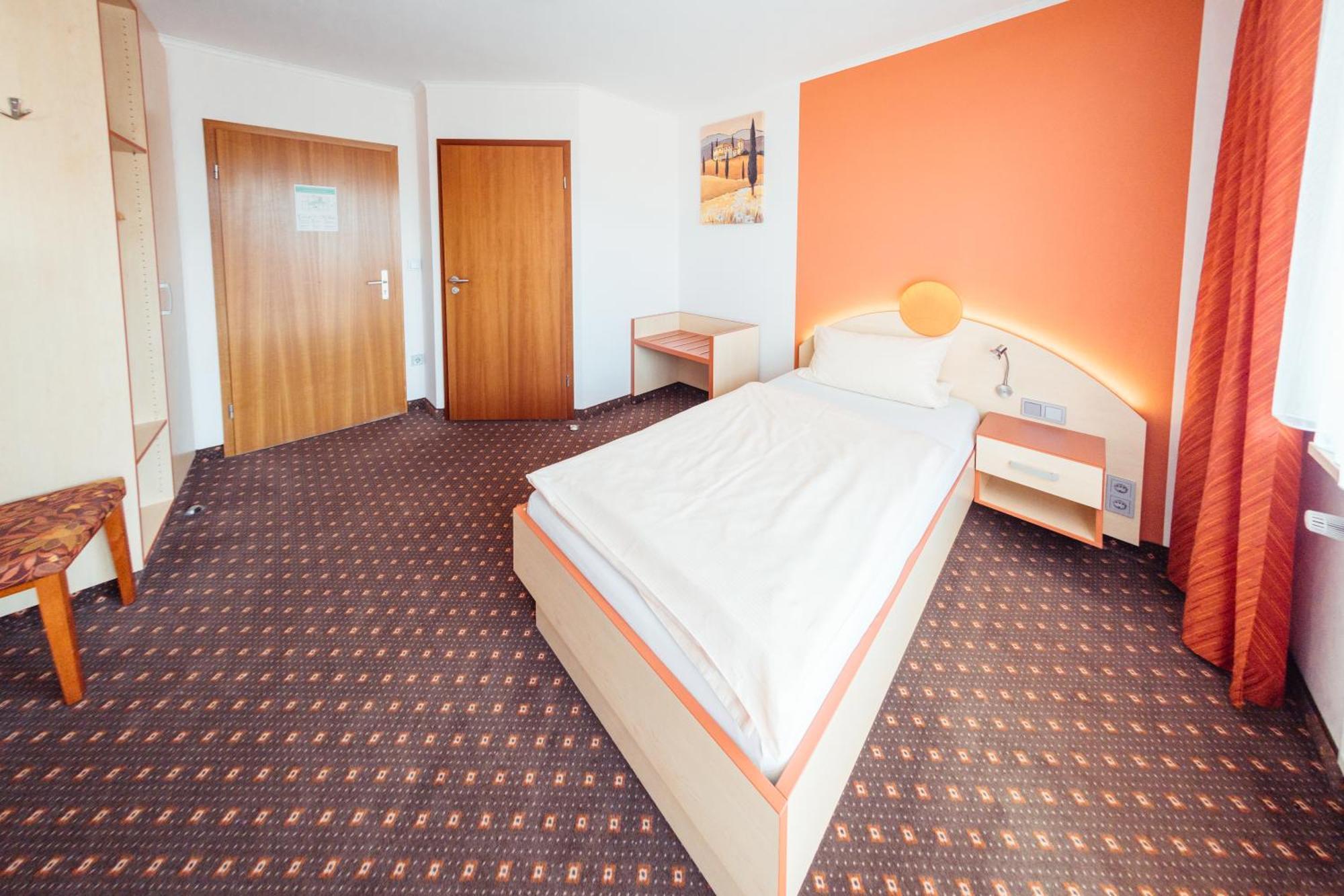 Hotel Sonnental Neusorg Eksteriør billede