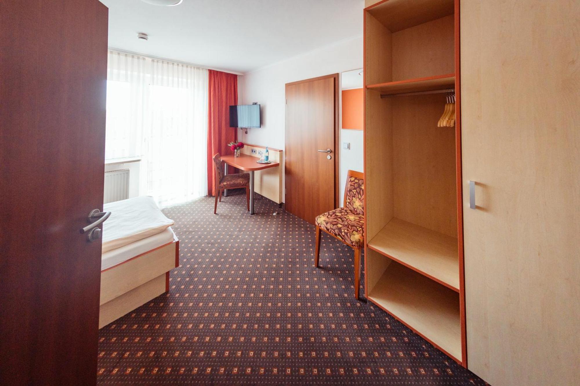Hotel Sonnental Neusorg Eksteriør billede